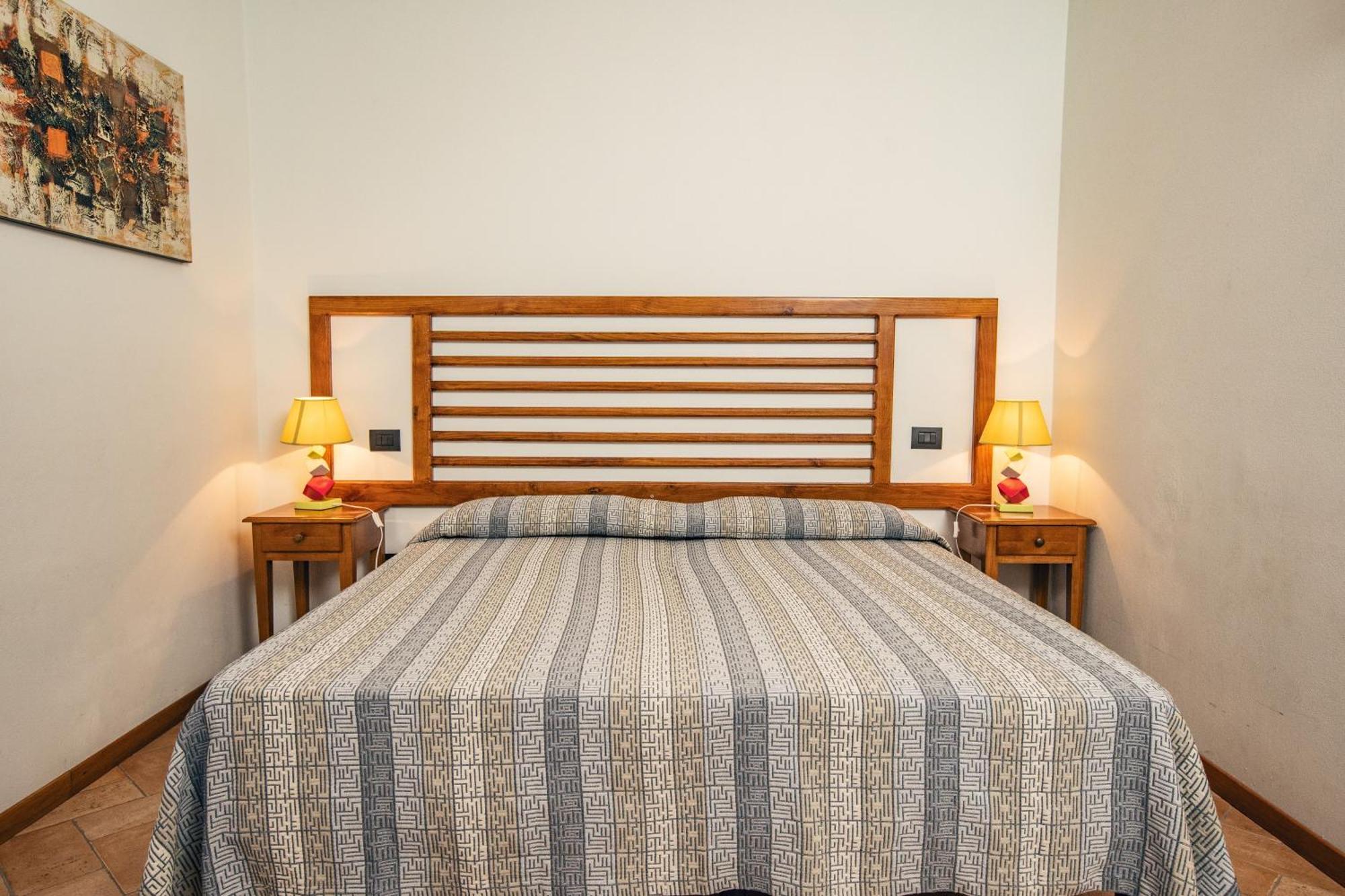 Cerqua Rosara Residence Valtopina Bilik gambar